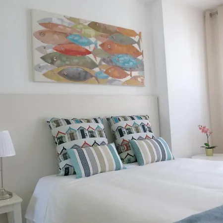 2 Bedrooms At 500 M Away From The With Sea View And Wifi Apartment Nazare