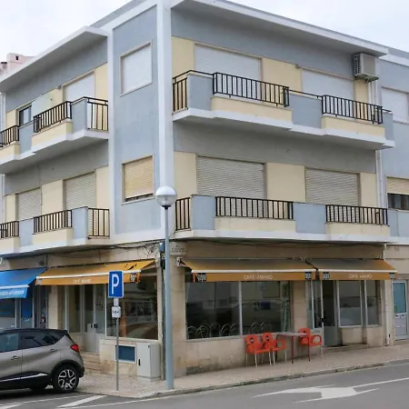2 Bedrooms At 500 M Away From The With Sea View And Wifi Apartment *